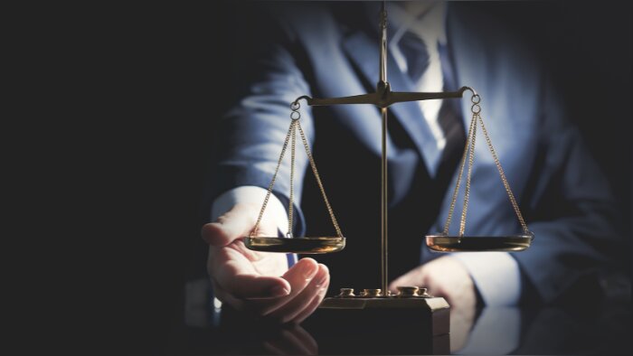 La réintégration du salarié dans l’entreprise ne peut pas être demandée par un syndicat sans mandat - © D.R.