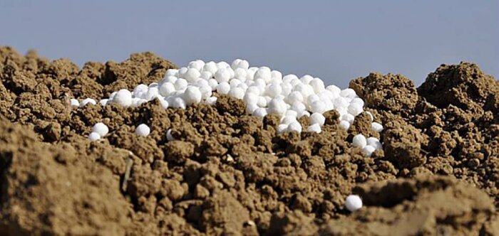 La Commission européenne, en passe de suspendre les droits de douanes pour certains engrais