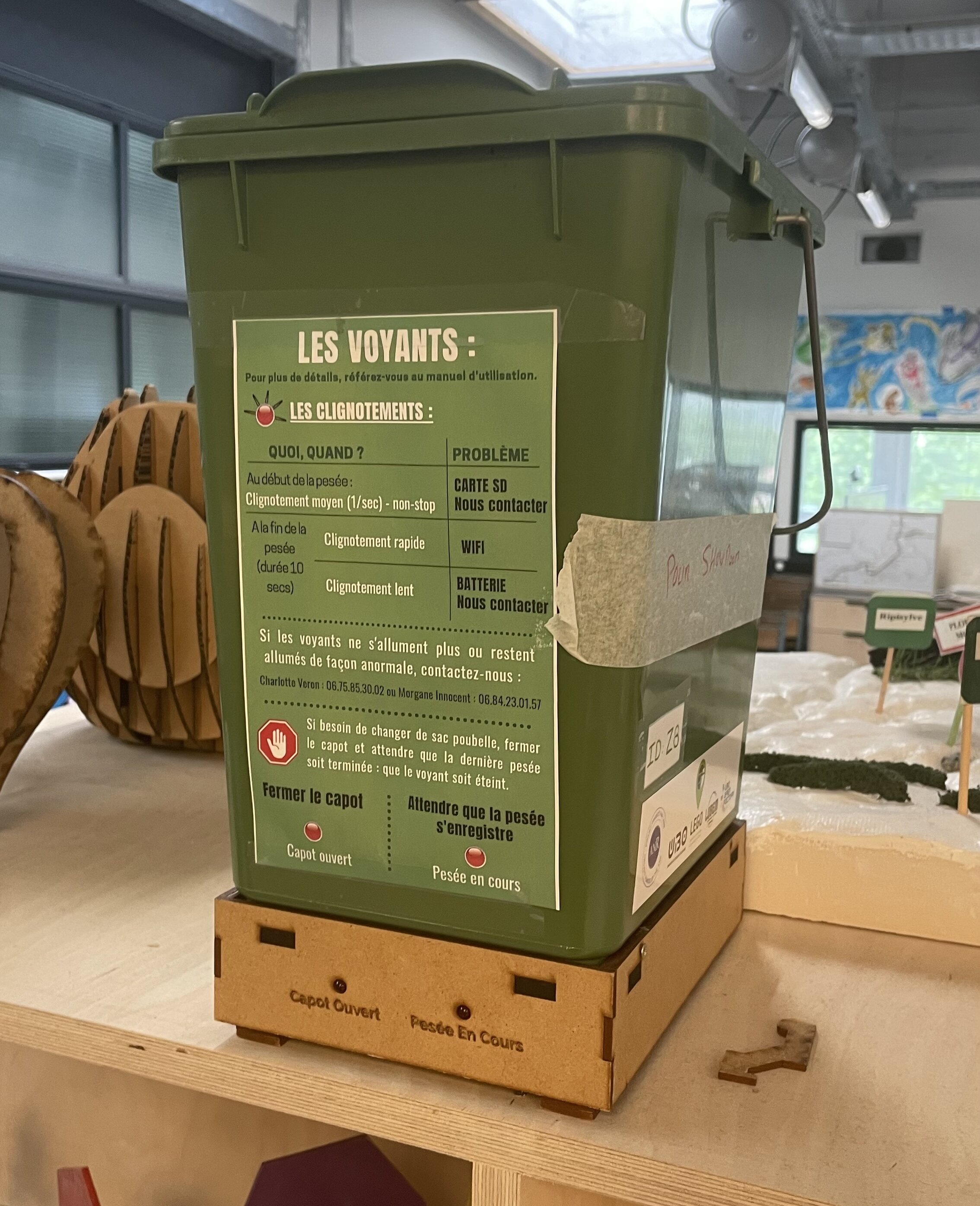 Les poubelles avec une balance connectée permettait de mesurer à moindre coût le gaspillage alimentaire. - © Campus Matin