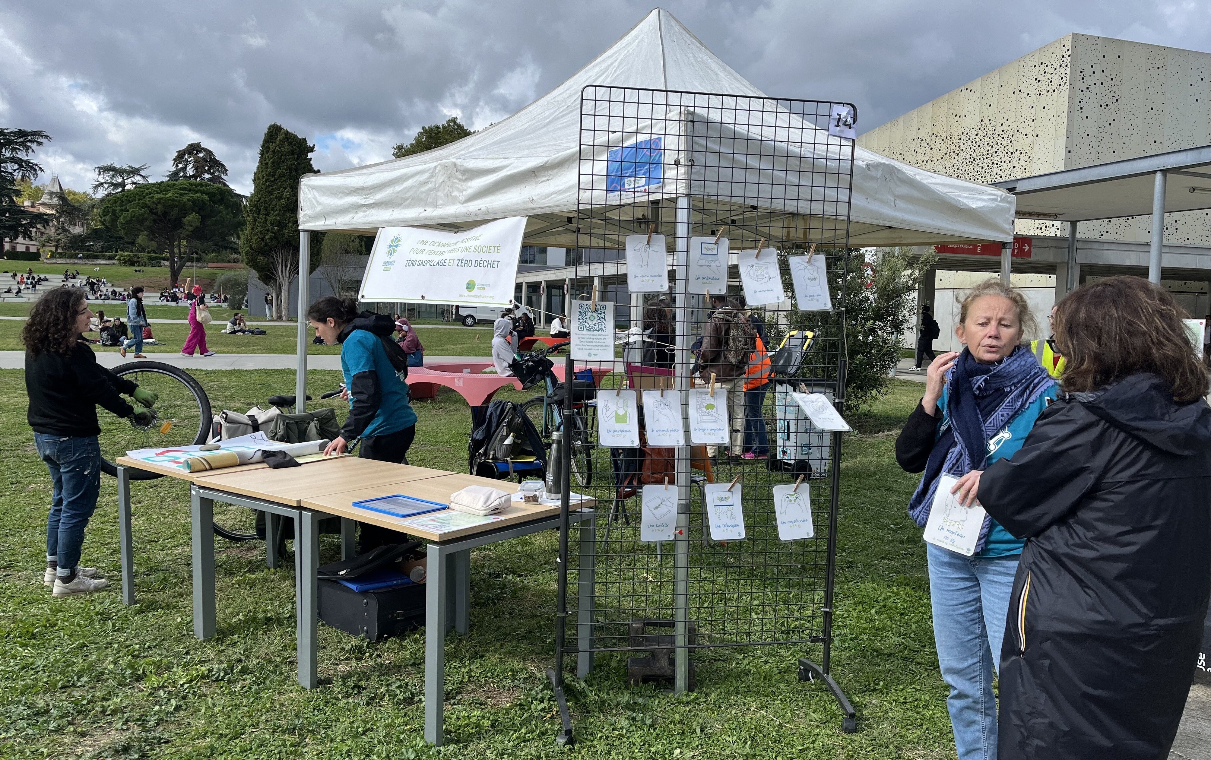 Enseignants-chercheurs, étudiants et personnels administratifs ont été mobilisés pour le festival toulousain. - © Laurence Barthe
