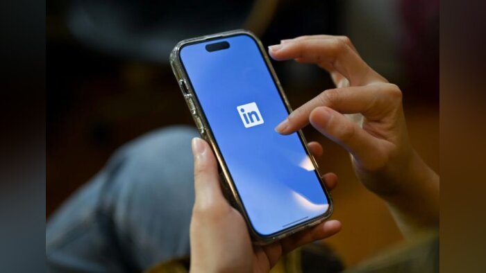Usage de LinkedIn sur smartphone : la barre du milliard de membres atteinte dans le monde - © D.R.