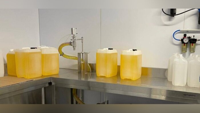 Transformer sa production d’oléagineux à la ferme, grâce à la nouvelle huilerie FermaLab