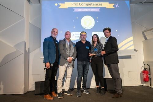 Médéric Chapitaux (Challenges Academia) et Frédéric Kuntzmann (My-Serious-Game) au centre - © igor Lubinetsky