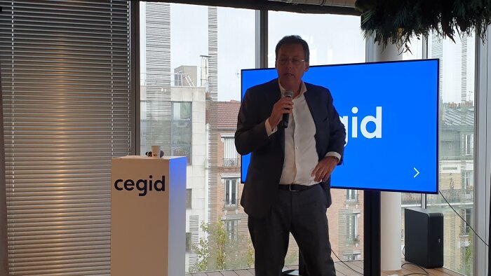 Pascal Houillon, CEO de Cegid Group, présente le plan stratégique Forward.ai. - © D.R.