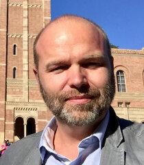 Pascal Vuylsteker est responsable du pôle systèmes d’information de l’école d’ingénieurs ECE. - © D.R.