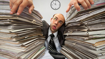 Marre du tri de CV ? Scoring Line alloue des chargés de recrutement - © D.R.