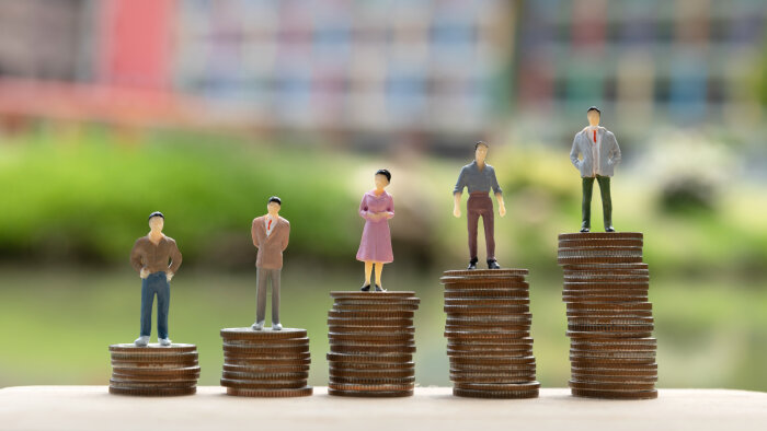 Le Smic, les primes liées au grade des EC et la rémunération des doctorants augmentent en 2024. - © Freepik/jcomp