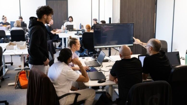 Formation au métiers du numérique : Simplon reprend l'exploitation de ...