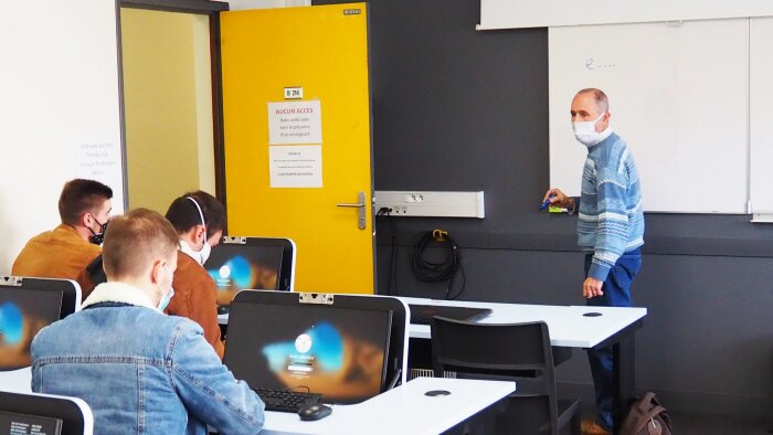 Il n’existe pas de concours FLE pour devenir enseignant. - © Conférence des présidents d’université