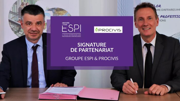 Signature de la convention - © D.R.
