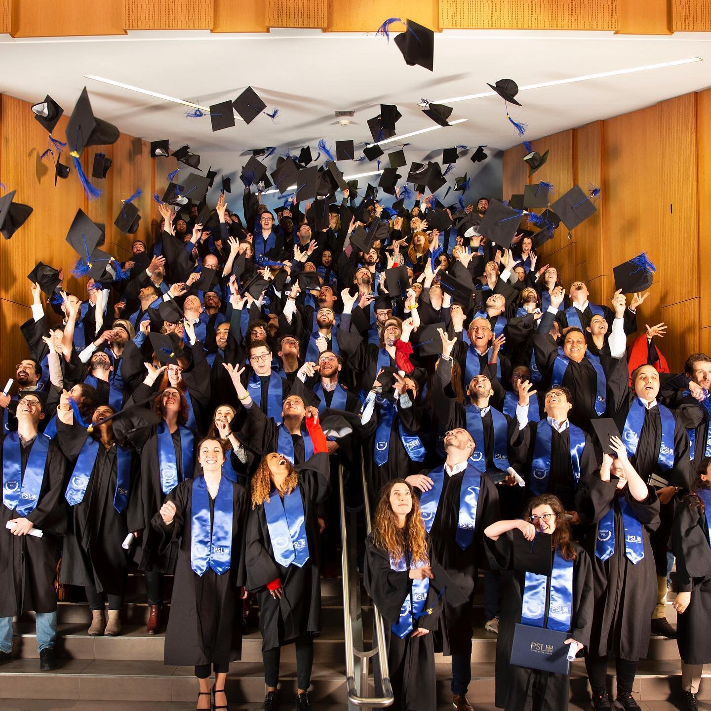 La cérémonie des docteurs de PSL était animée par des alumni diplômés en comédie. - © Université PSL