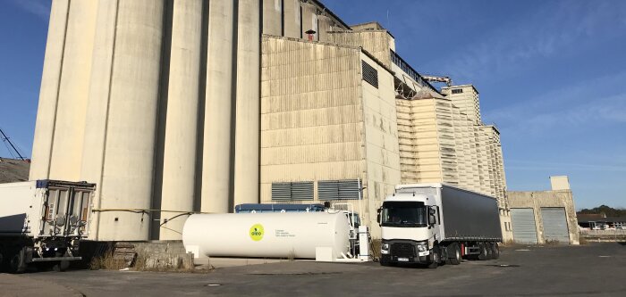 Les poids lourds d’Ynovae roulent au colza