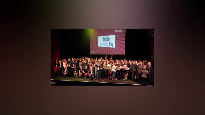 Vidéo - PeopleDoc réunit 450 héros lors du Digital HeRoes Day® !