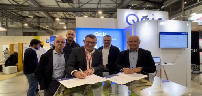 De g. à d. : O. Dauger (France Agrivoltaïsme), P. Dimon, G. Dufour et P. Rollet (Qair), J. Merceron - © D.R.