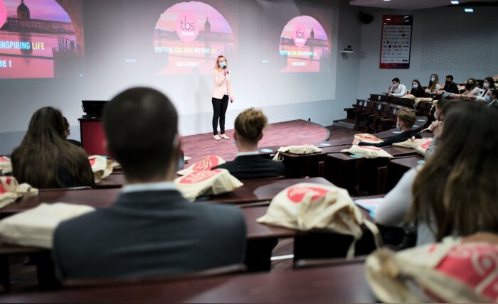 Immersion au cœur de l’accueil des admissibles en école de commerce