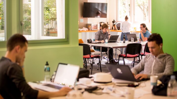 Qare est proposé aux étudiants des 11 établissements de PSL et ses établissements partenaires - © PSL / Marie Sorribas