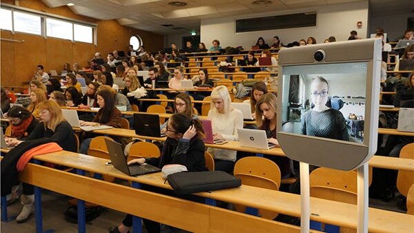 L’Université de Bourgogne est pionnière sur l’usage des robots de téléprésence en France. - © Université de Bourgogne