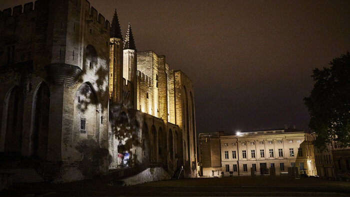 Le Palais des Papes, plus grande scène du festival. - © Christophe Raynaud de Lage