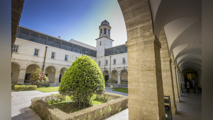 Les enseignants en droit redoutent la généralisation de l’hybridation. - © Conférence des présidents d’université - Université de Montpellier