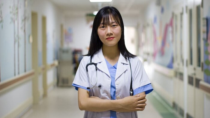 31,4 % des hospitalo-universitaires expriment des intentions élevées de départ. - © Creative commons