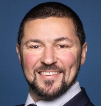 Laurent Juillard travaille en tant directeur adjoint du développement à la Fondation Isae-Supaero - © @DR