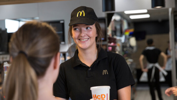 Exit le CV ! Pour recruter, McDonald’s mise sur les soft skills