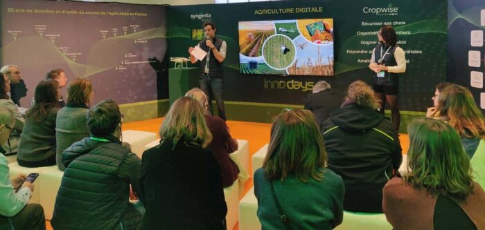 Romain Besset, responsable agronomie digitale, et Florence Louis, directrice des services digitaux S - © D.R.