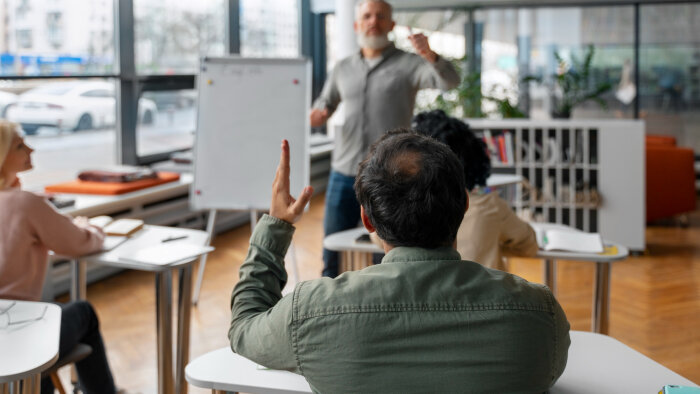 Cours magistral : quel avenir face à l’hybridation des enseignements ?