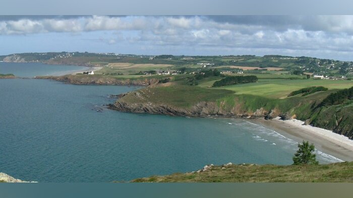 La baie de Douarnenez (Finistère) fait partie des huit baies classées « algues vertes » en Bretagne.
- © D.R.