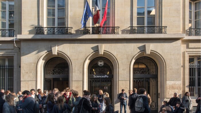 Jean Bassères devra assurer le retour au calme jusqu’à la nomination du prochain directeur de l’IEP. - © Martin Argyroglo/Sciences Po