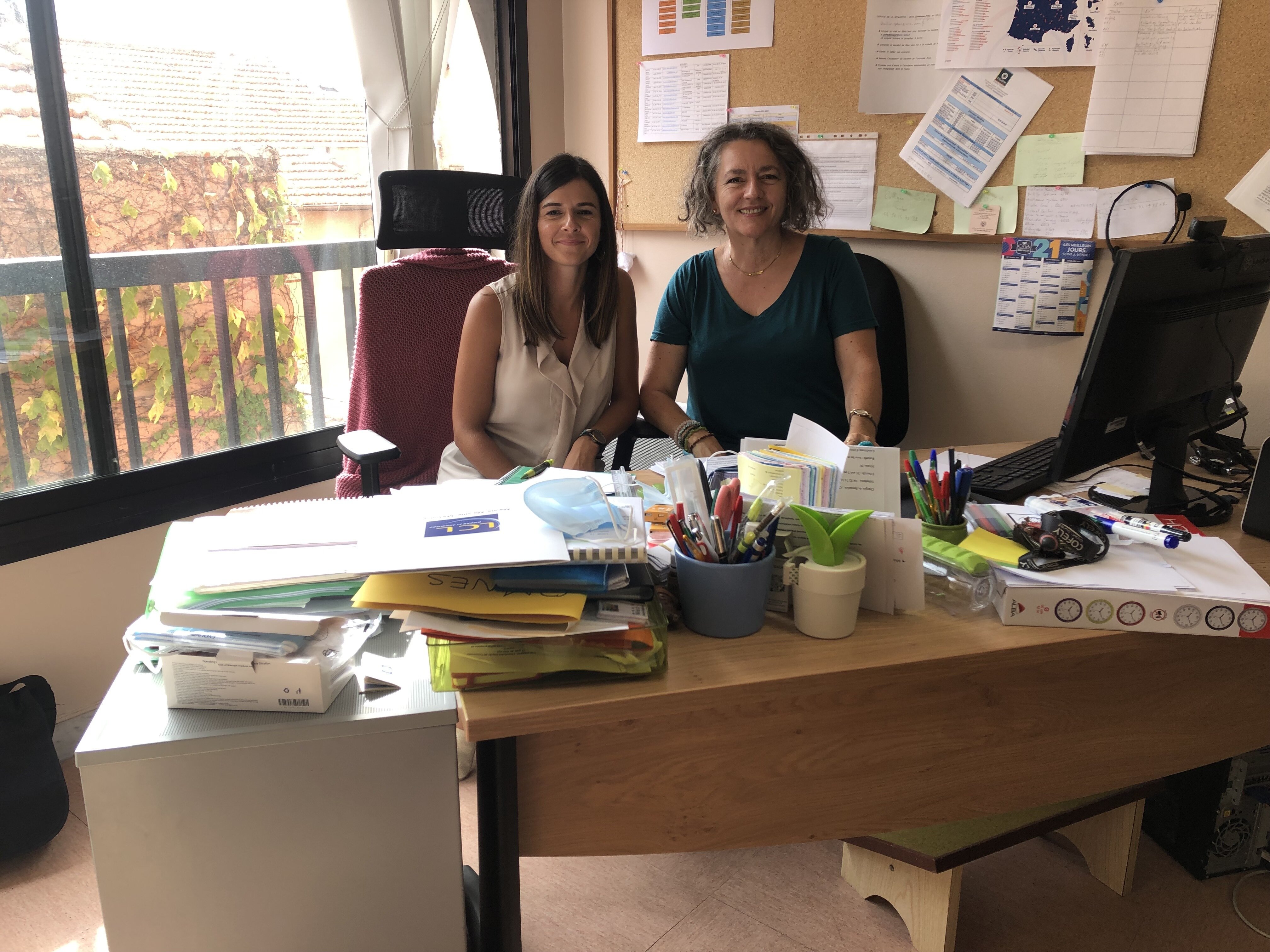 Les deux tutrices ont un background d’enseignement. - © Marine Dessaux