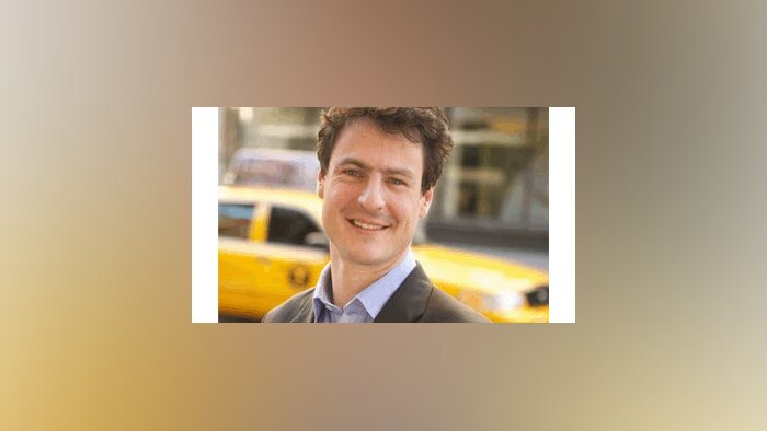 « Notre solution de veille et d’analyse est le Médiamétrie des médias sociaux », Loïc Moisand, Synthes - © D.R.