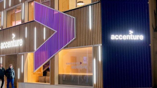 Accenture : priorité aux compétences IA, un programme lié à une vague de suppressions de postes - © Accenture