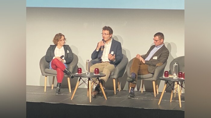 Céline Gillet (Scara), François Cuvelier (Agri Obtentions) et Adrien Dupuy (FOP) - © News Tank