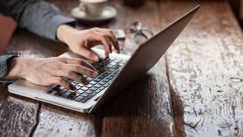 Webinaire : découvrez 10 bonnes pratiques pour optimiser ses annonces d’emploi - © D.R.