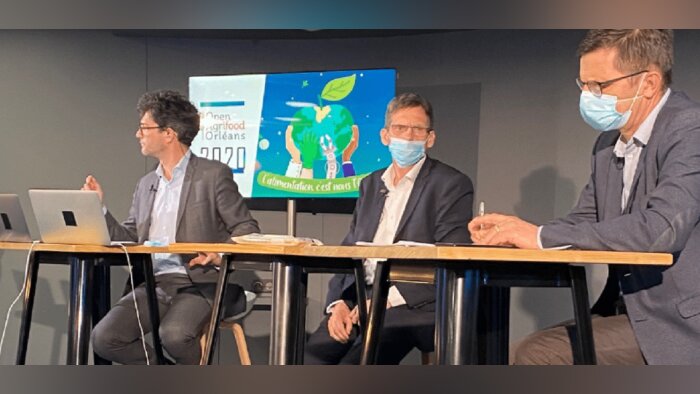 Emmanuel Vasseneix (au centre), président d’Open Agrifood : « Nous sommes passés d’un débat scienti - © D.R.