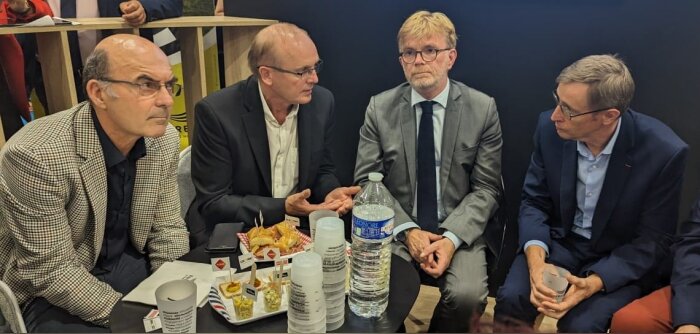 Au Space, les distributeurs face à leurs futurs défis