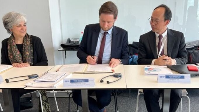 Pôle emploi - OIT : signature de la convention de partenariat (13 avril 2023) - © D.R.