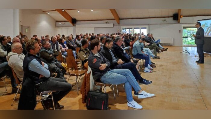 La Cal restructure son pôle végétal