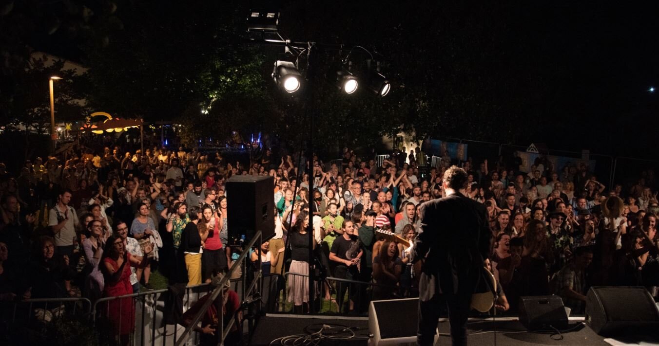 Les Elvis Platinés pensent la programmation en milieu rural « comme un parcours ».  - © Arnaud Iracane