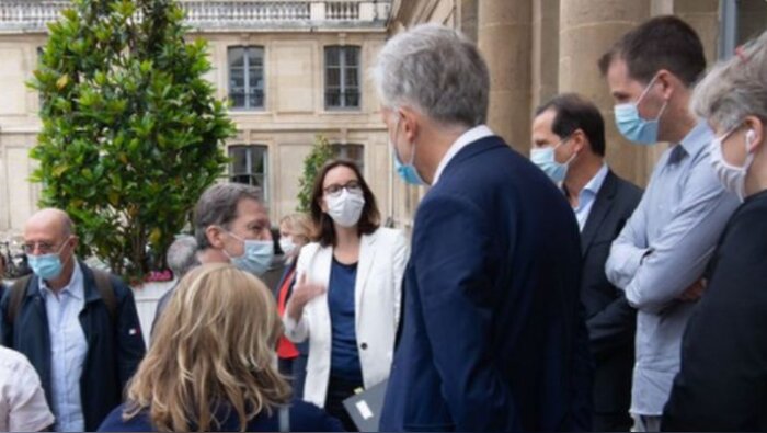 Signature à l’unanimité du premier accord sur le télétravail dans la fonction publique - © D.R.