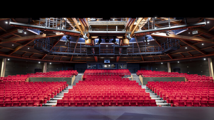 La salle Renaud-Barrault, un des trois espaces du Théâtre du Rond-Point. - © Giovanni Cittadini Cesi