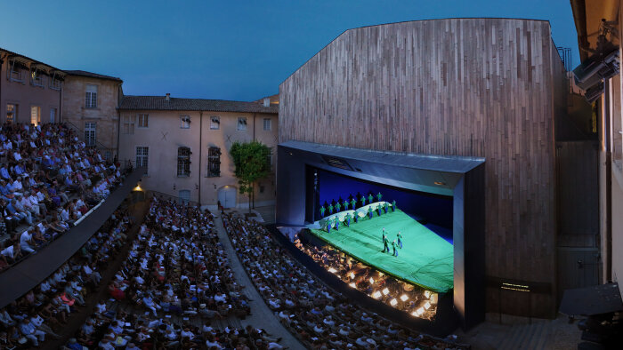 « Songe d’une nuit d’été » de Robert Carsen au Théâtre de l’Archevêché en 2021. - © Vincent Pontet