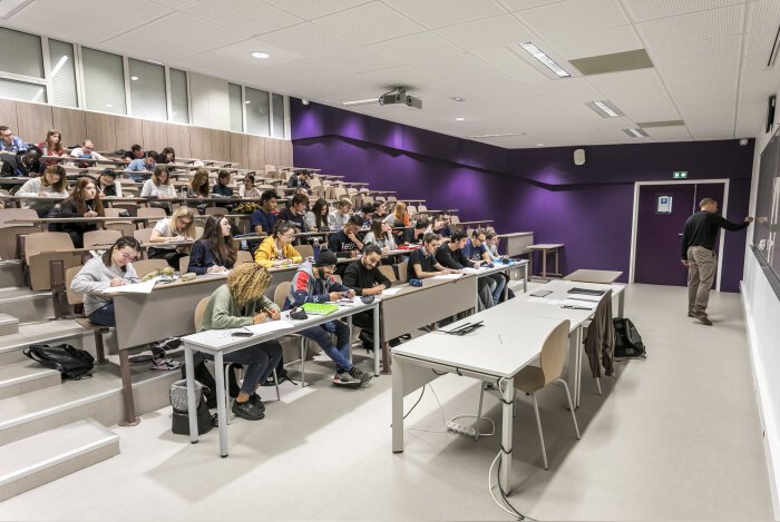 Trois chercheurs racontent à Campus Matin leur changement de carrière. - © CPU - Université de Lorraine