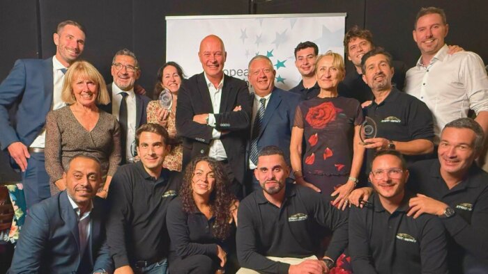 L’équipe dirigeante de la franchise aux European Franchise Awards 2025. - © D.R.