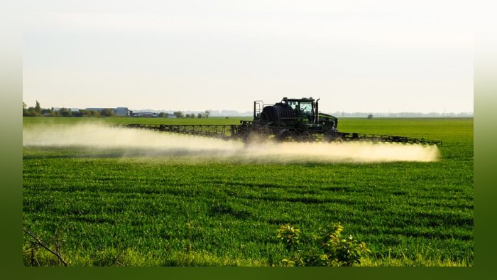 Glyphosate : beaucoup de doutes, peu de preuves solides - © eleonimages