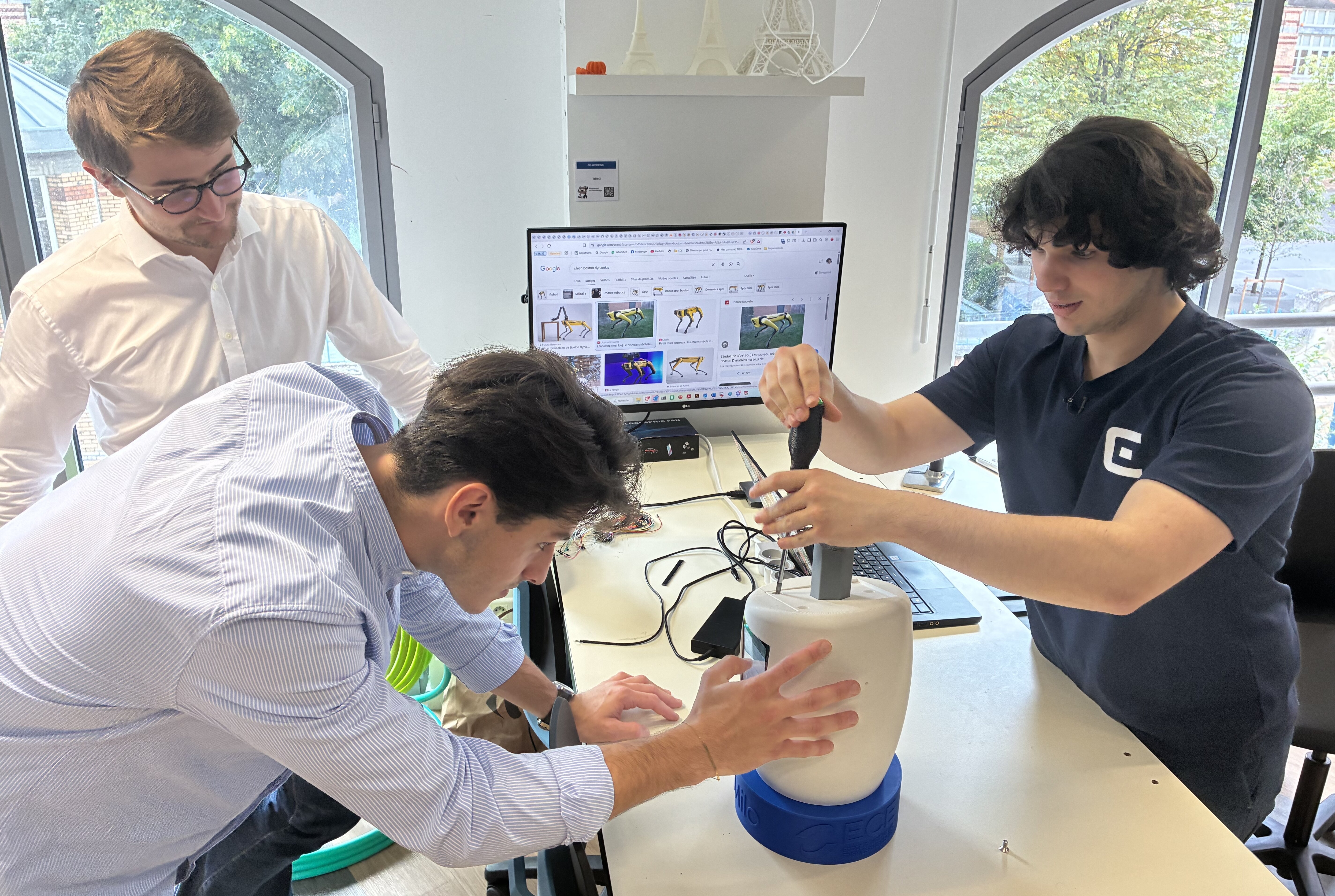 Milo a été inventée et façonnée au sein de l’Intelligence lab par des élèves de l’ECE. - © ECE