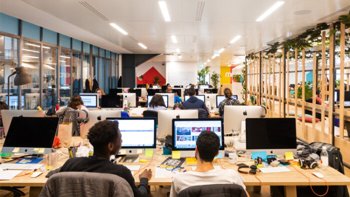 Le photographe Meero s’attaque à la marque employeur