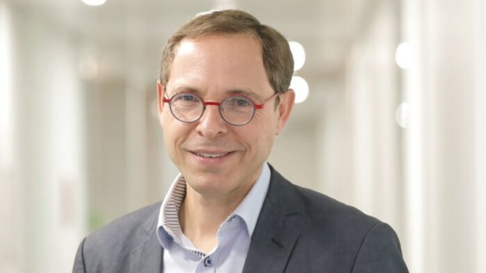 Thomas Bourgeois, CEO de Silae, embarque Andjaro dans sa suite Silae RH Pro - © D.R.