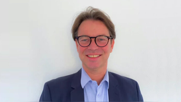 Samuel Caux, directeur général d’eXp France, annonce à ImmoMation la création des « Teams » d’eXp. - © D.R.